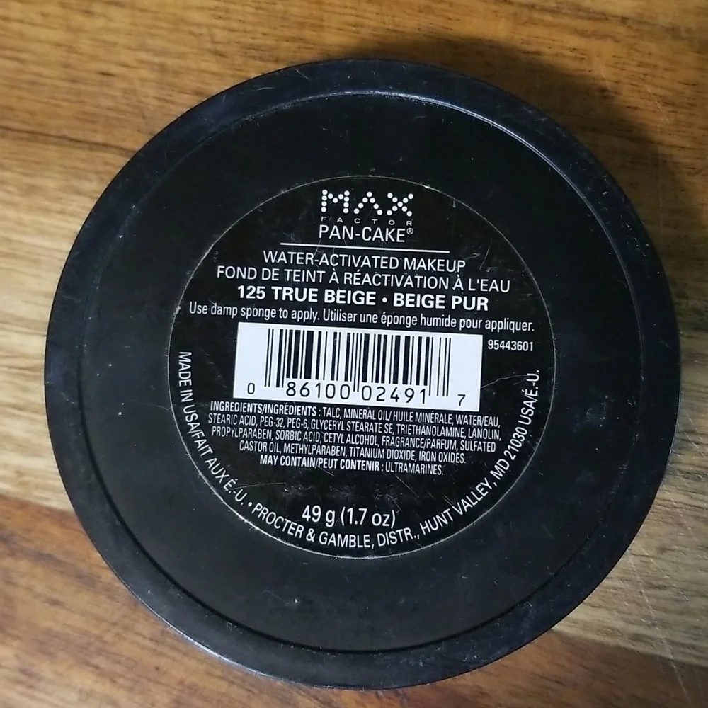Collector Max Factor Pan Cake - Picture 2 of 3